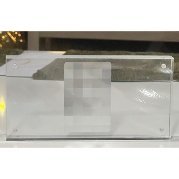 Louis Vuitton Queen Of Hearts Silver DAMIER Playing Card - Picture 2 of 5